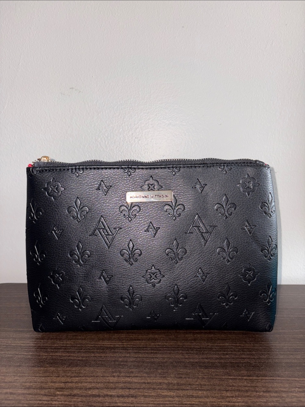 Adrienne Vittadini Cosmetic Case & Pouch 🖤 - Picture 8 of 11